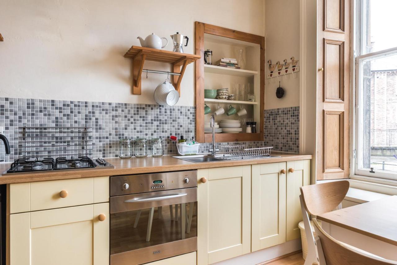 Spacious & Unique City Central 1 Bed With Wifi Edimburgo Exterior foto